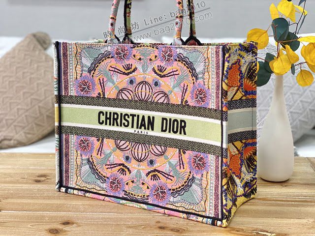 Dior女包 迪奧Book Tote多色花朵帆布托特包 Dior刺繡購物袋  dfk1769